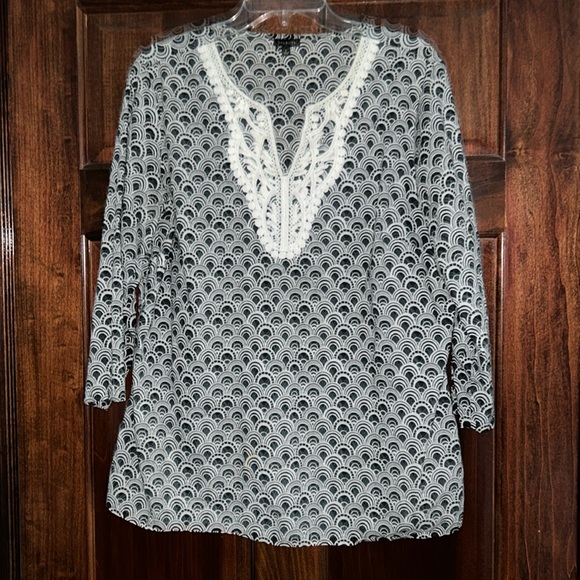 Talbots Tops - Talbots L woman’s tunic. EUC
